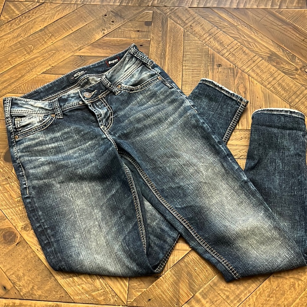 Silver Jeans. Waist 27, length 31.
